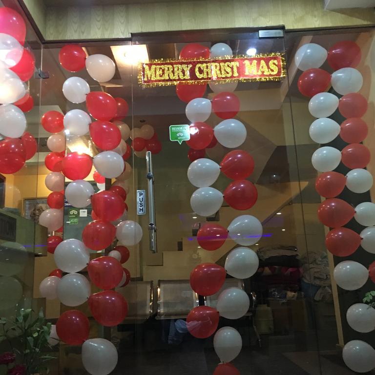 Hotel Vintage Inn New Delhi Exterior photo